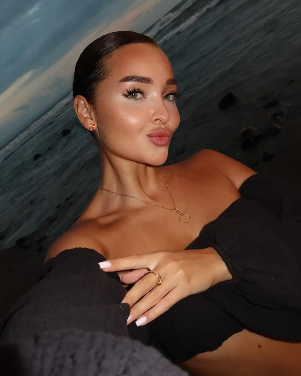 Aizhan เอสคอร์ทในเมือง กรุงเทพฯ