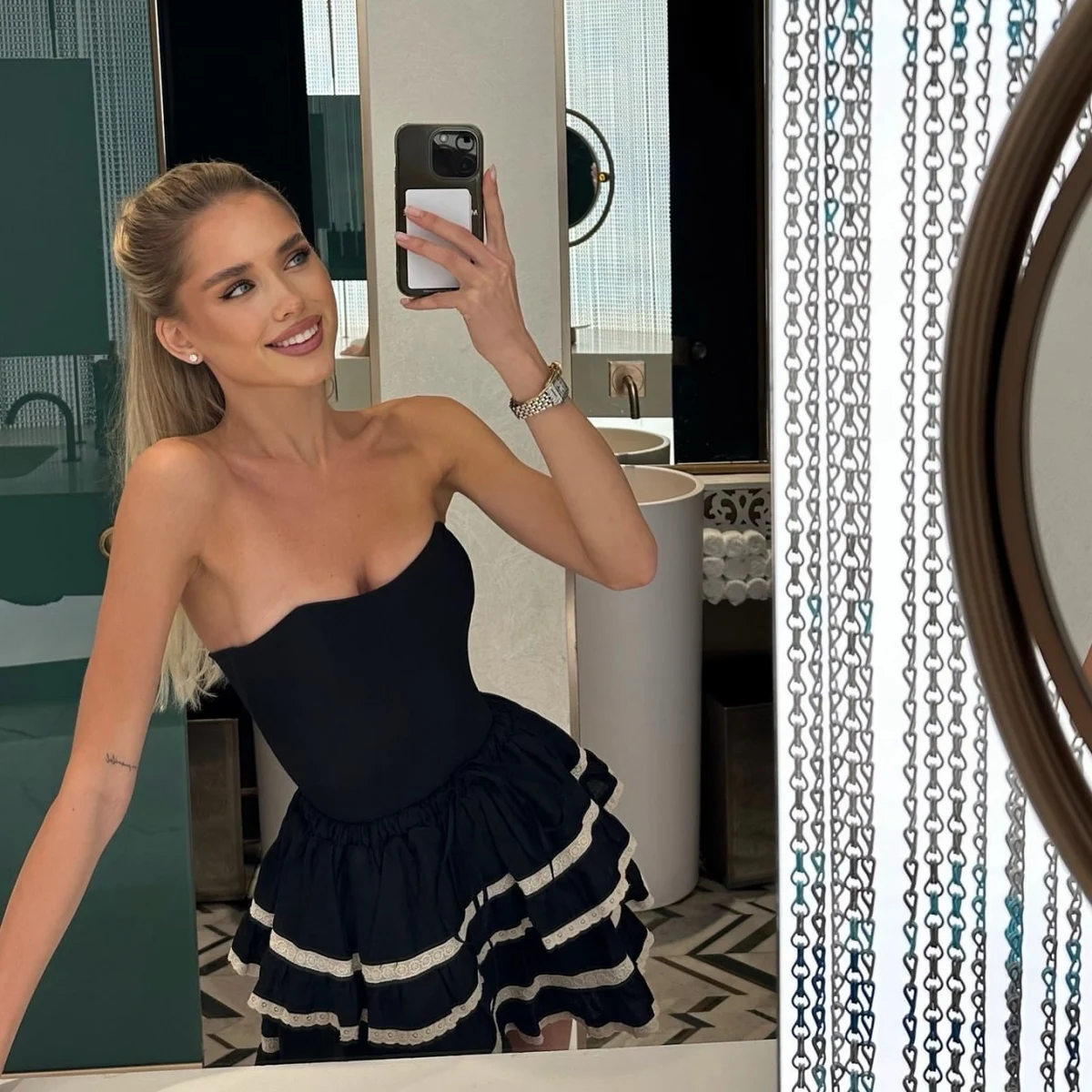 Elvira เอสคอร์ทในเมือง กรุงเทพฯ