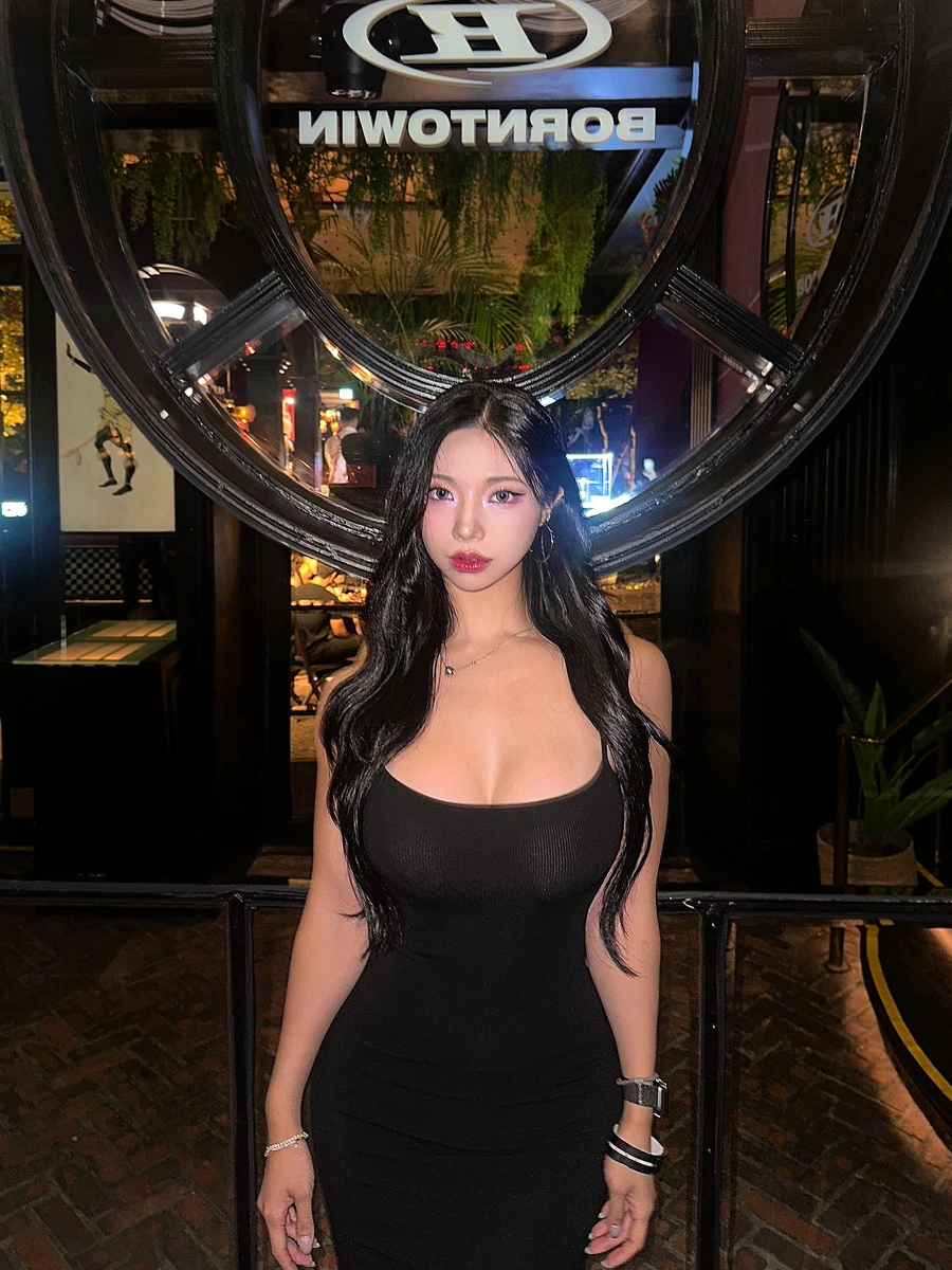 Ли На эскорт в городе Бангкок