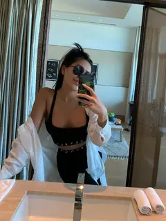 Madina เอสคอร์ทในเมือง กรุงเทพฯ